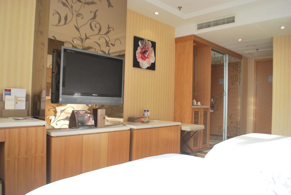 The Center Hotel Weihai Zimmer foto