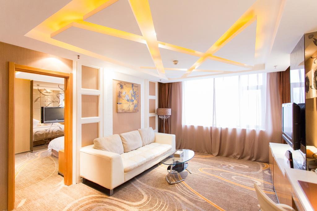 The Center Hotel Weihai Exterior foto